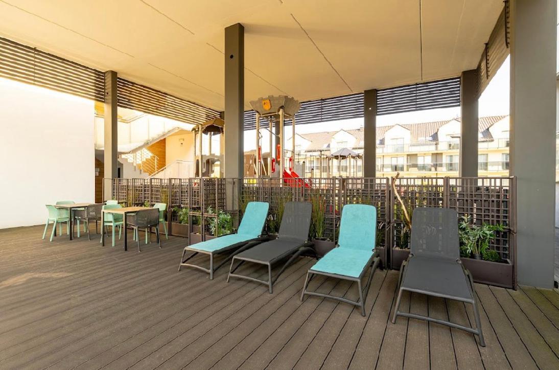 Apartament Przy Wydmie กชึชโบโว ภายนอก รูปภาพ