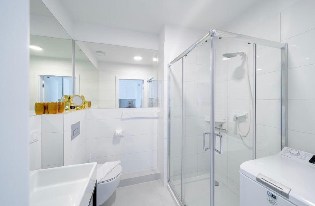 Apartament Przy Wydmie กชึชโบโว ภายนอก รูปภาพ