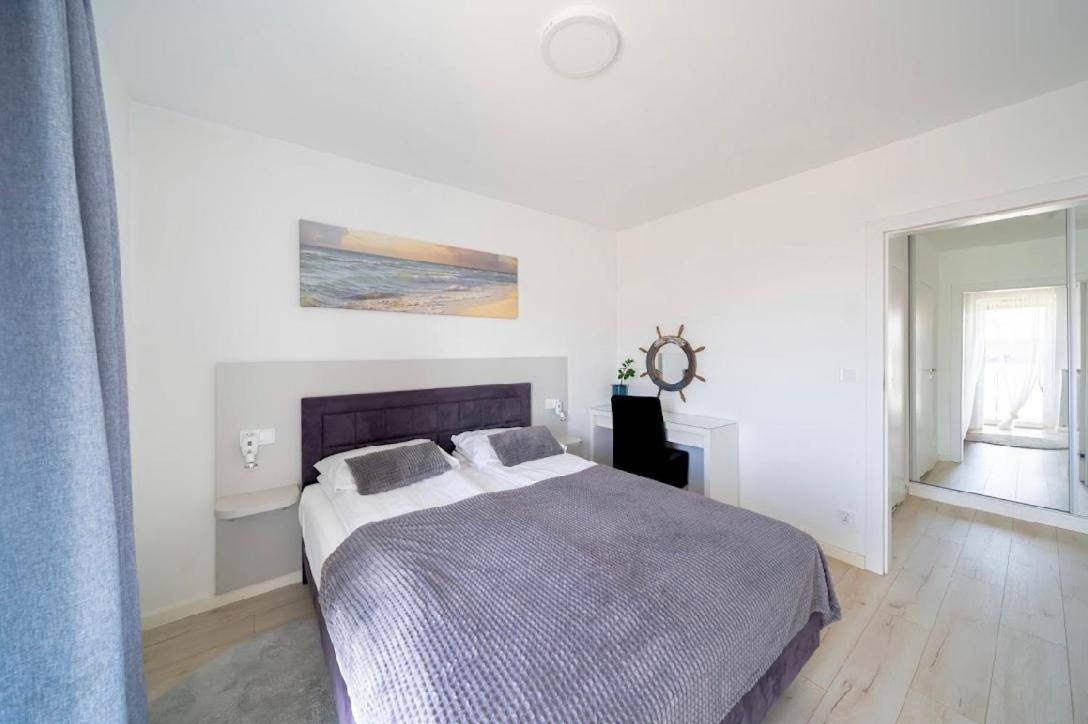 Apartament Przy Wydmie กชึชโบโว ภายนอก รูปภาพ